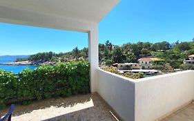 Apartment Buda - Hvr215 By Interhome